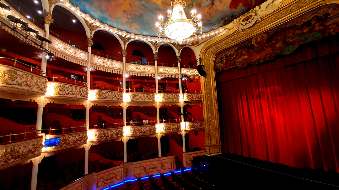 Interior del Teatro Nacional de Panamá